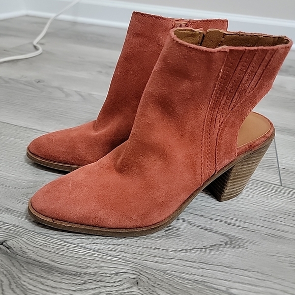 Lucky Brand Womens Rust Orange Suede Leather Heel Sandals Size 37.5/Us 7 M EUC - Picture 7 of 8